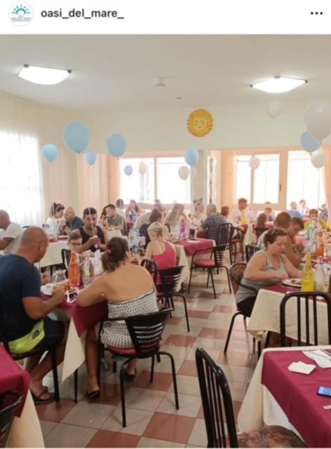 Oasi Del Mare Hotell Rimini Exteriör bild